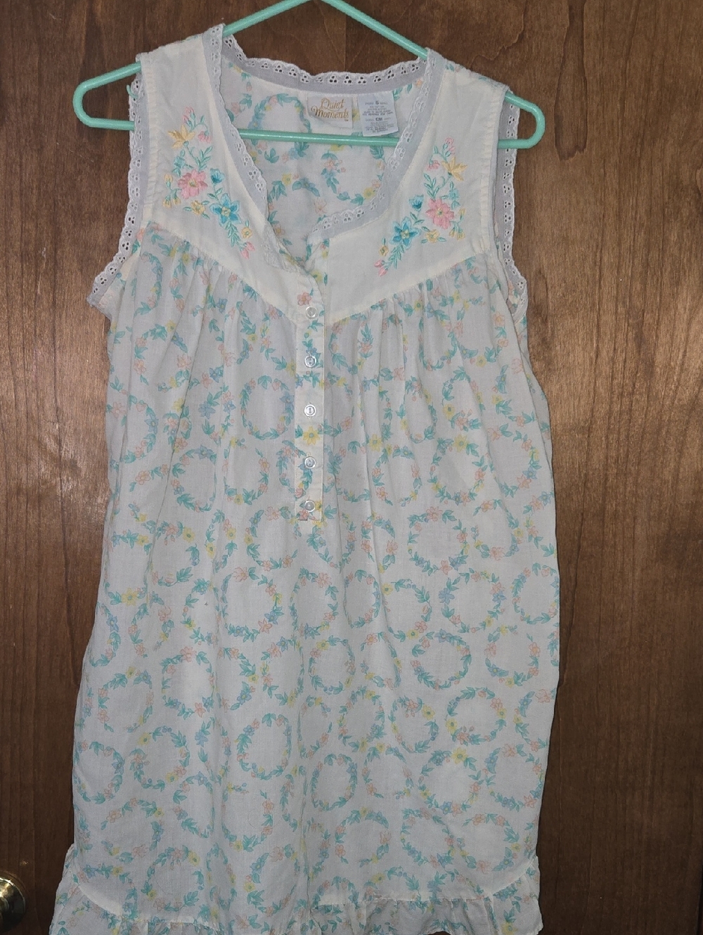 Vintage Quiet Moments Floral Eyelet Nightgown - Pastel Floral